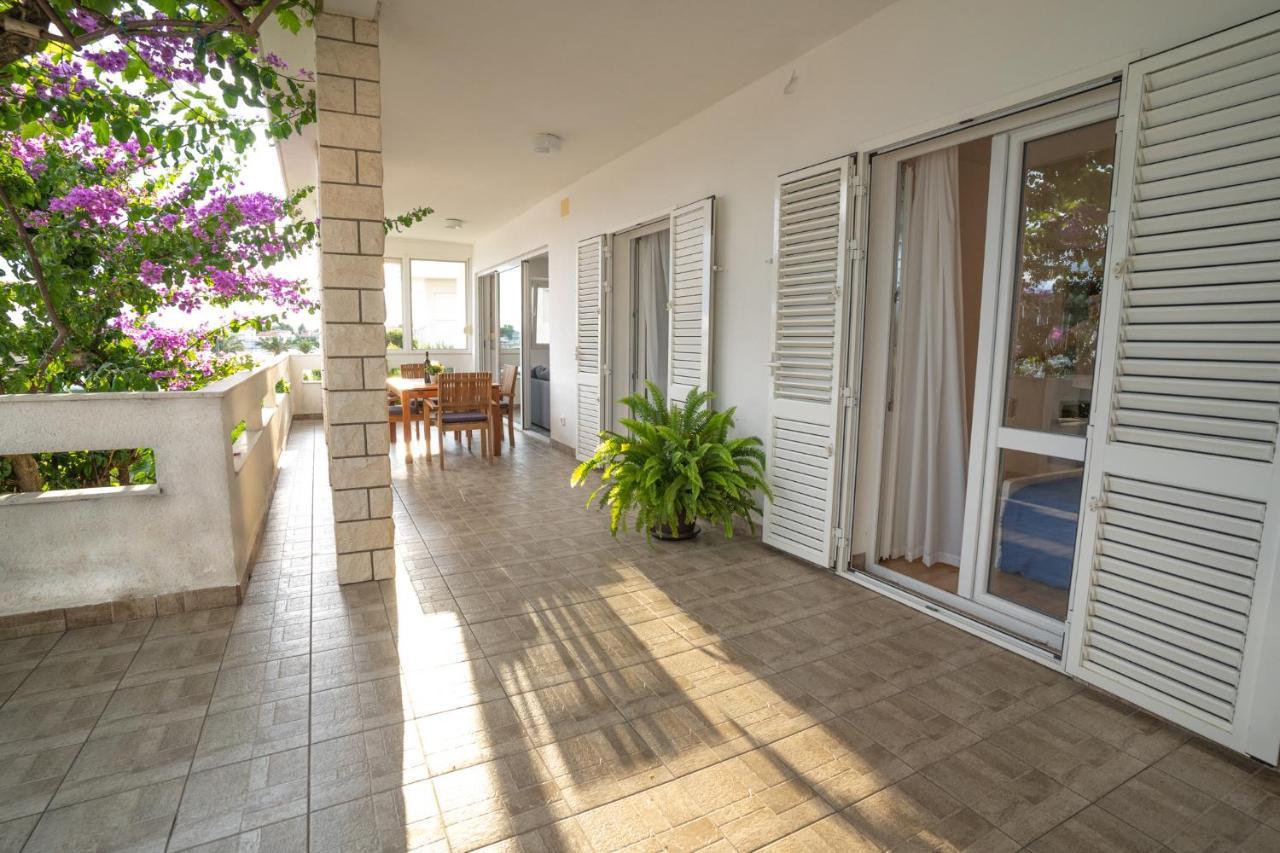 Apartmani Bilonic Rogoznica Rogoznica  Esterno foto