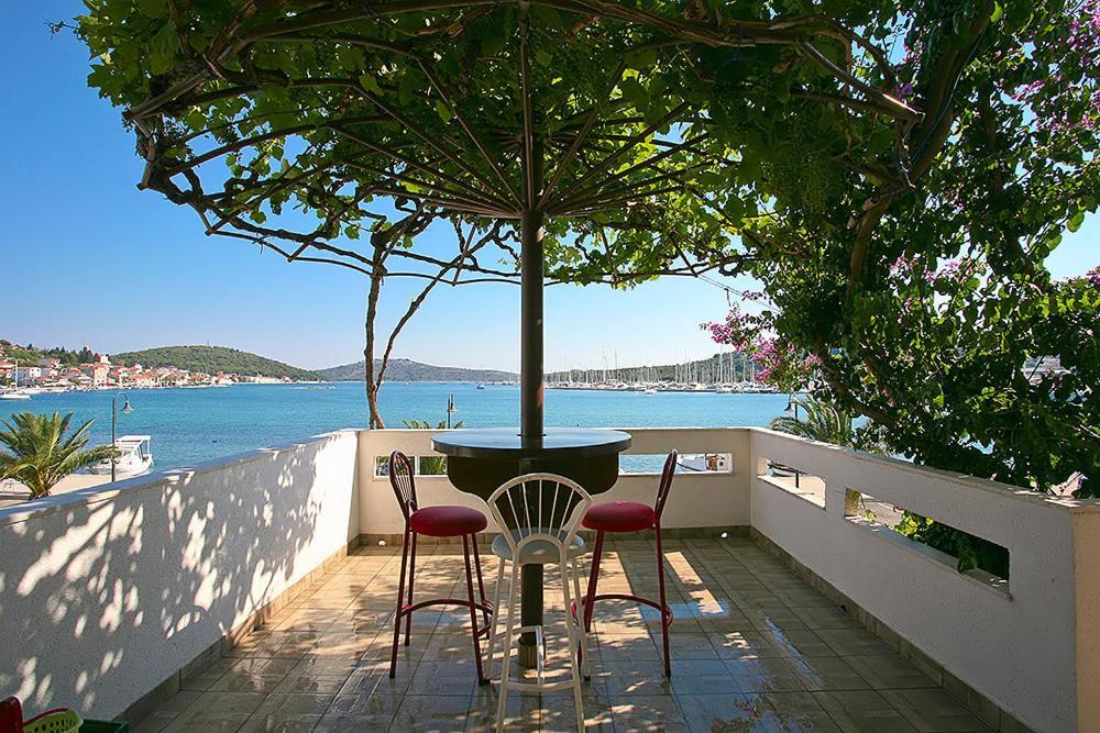 Apartmani Bilonic Rogoznica Rogoznica  Esterno foto