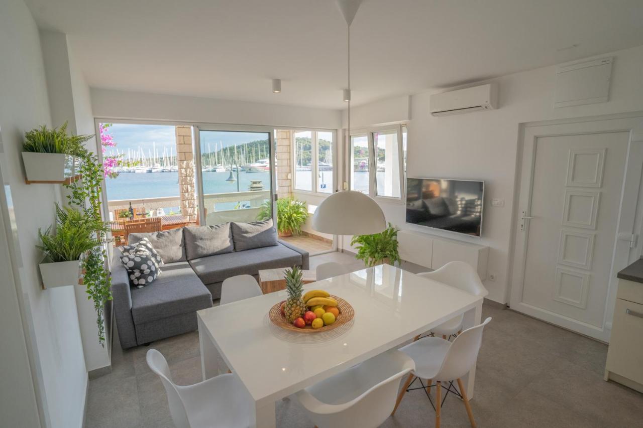 Apartmani Bilonic Rogoznica Rogoznica  Esterno foto